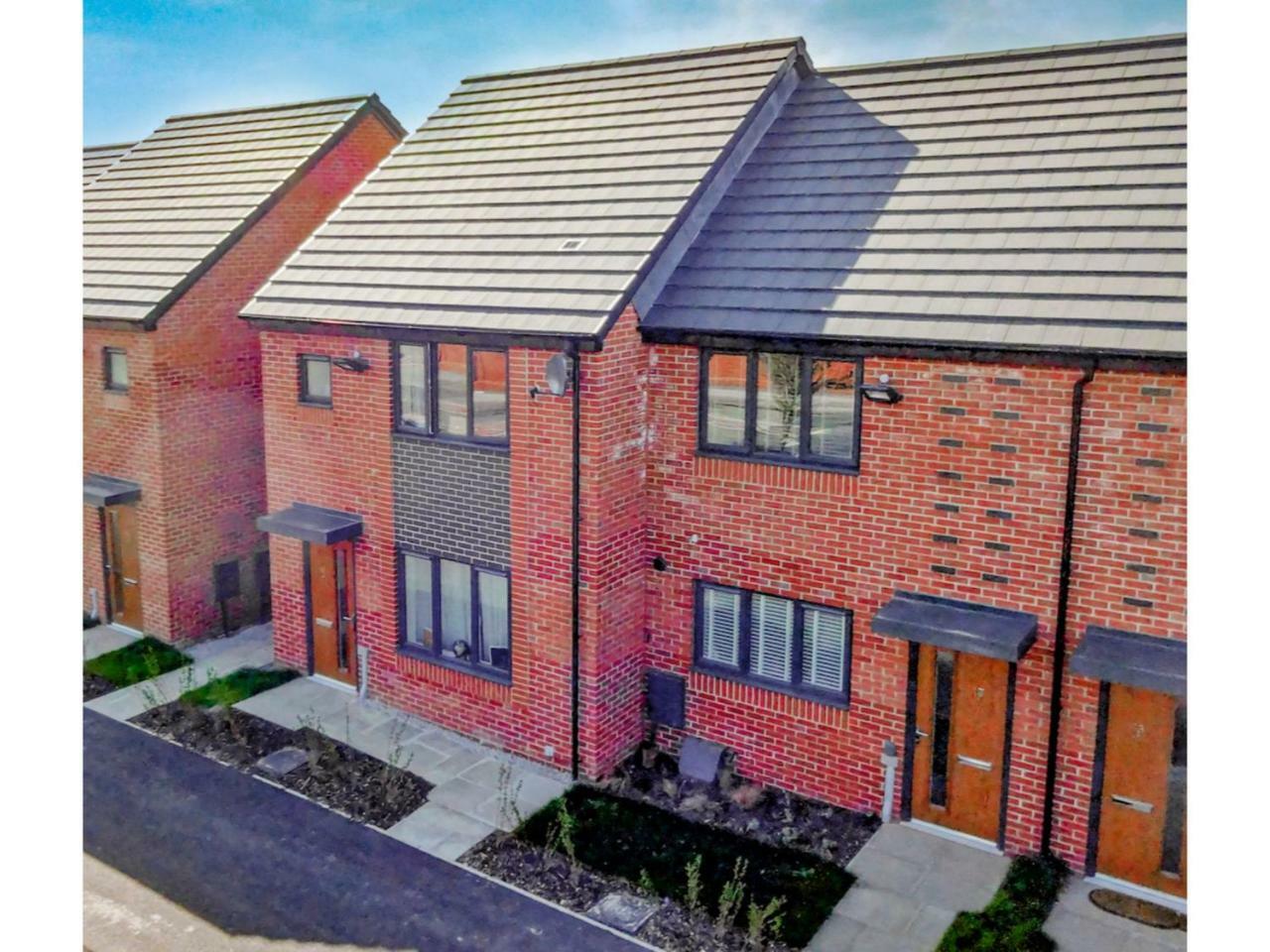 Newly Built, Splendid House For 5 In Manchester! Exterior photo